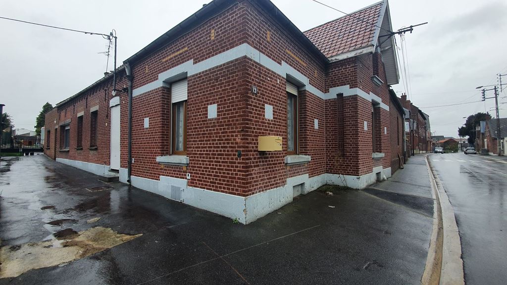 Maison de village ST AUBERT 143400€ CONCEPT'IMM Maison de village ST AUBERT 143400€ CONCEPT'IMM
